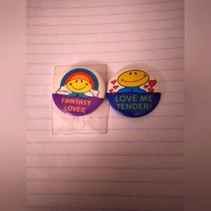 Vintage lot of (2) American gag bag buttons